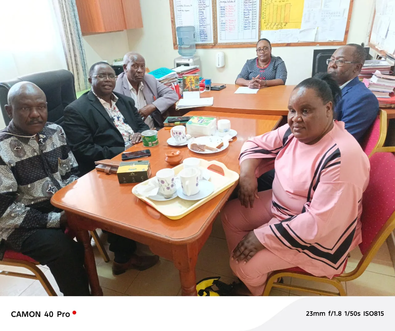 Association officials meet with Principal Madam Jane Gateri.